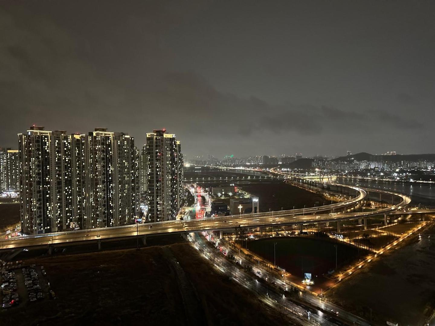 The November Stay In Landmark Incheon Dış mekan fotoğraf